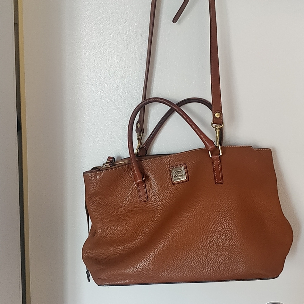Dooney & Bourke purse